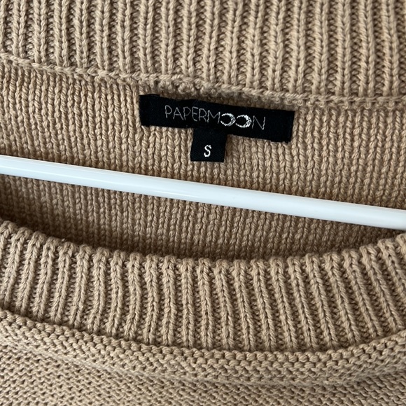 PaperMoon Tan oversized Sweater size S - Picture 2 of 3